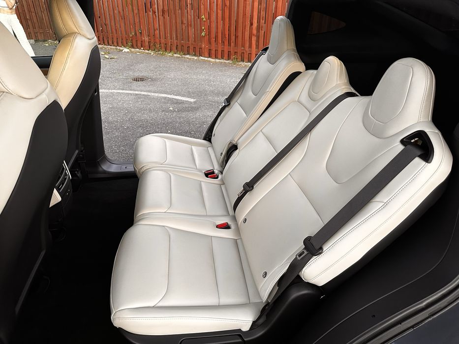 Vand Tesla model X Long Range 100D AWF, 2020