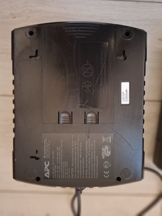 APC back-UPS ES 550 BE550G-GR