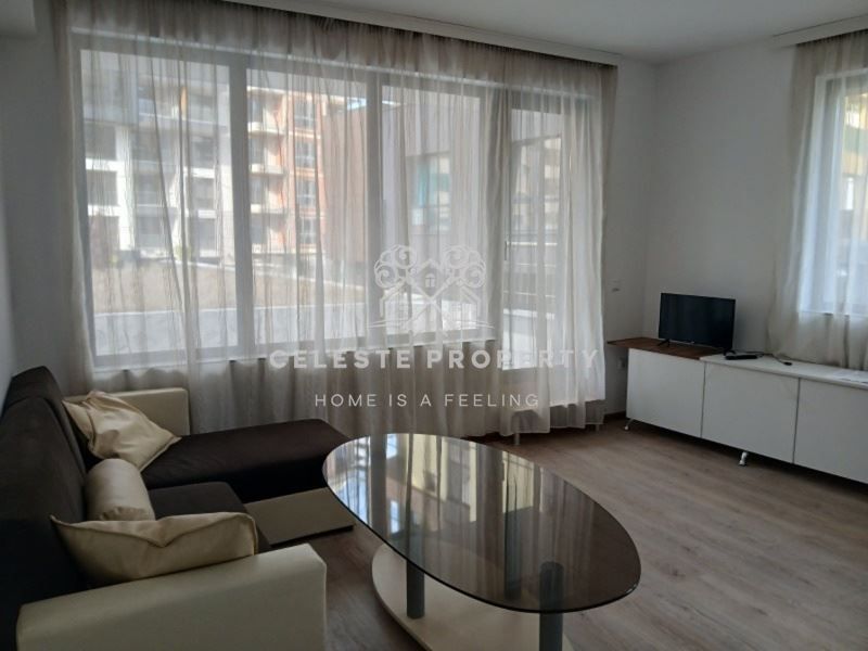 Дава се под наем Двустаен апартамент в София, Оборище - 96 кв.м за 980 € - Снимка #1