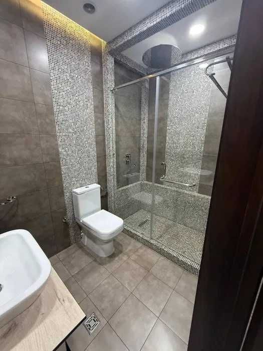 Текстильный, 3/8/8, 134м2 Ориентир: Шота Руставели 82, 2-я линия !!