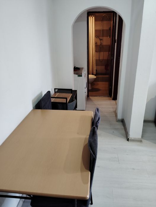 Apartament de închiriat