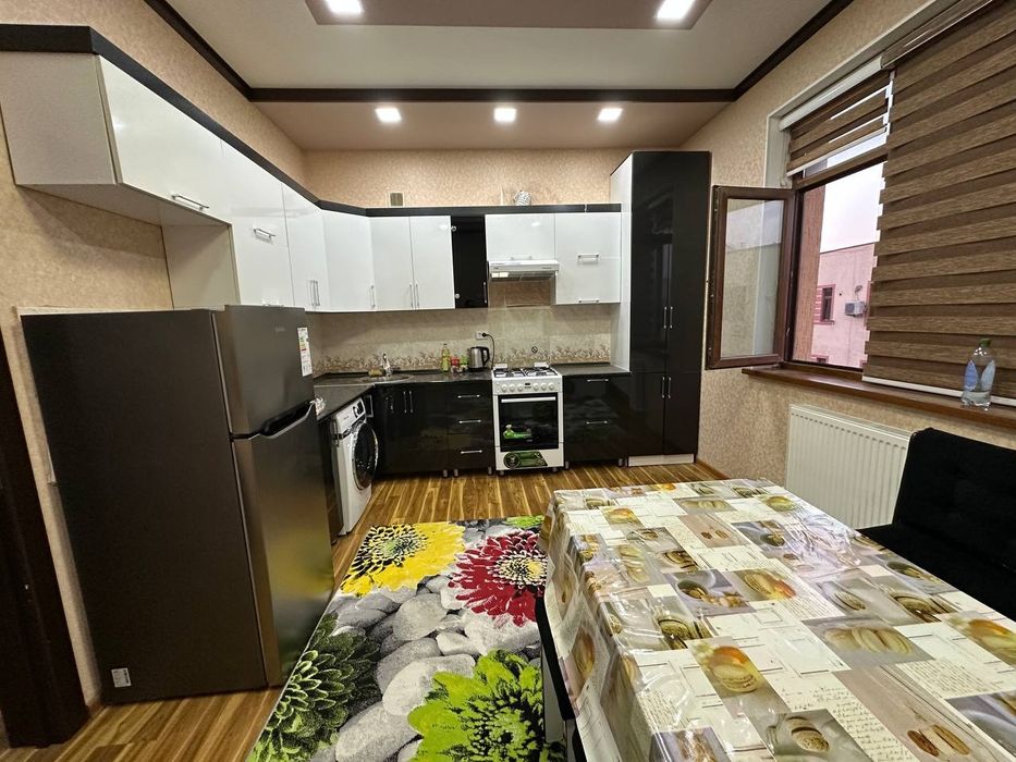 1 хонали квартира ижарага берилади узок муддатга