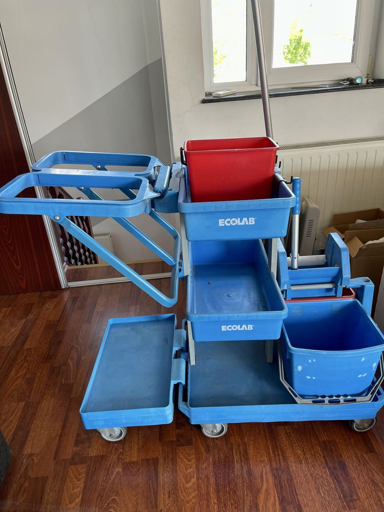 Carucior curatenie  Ecolab