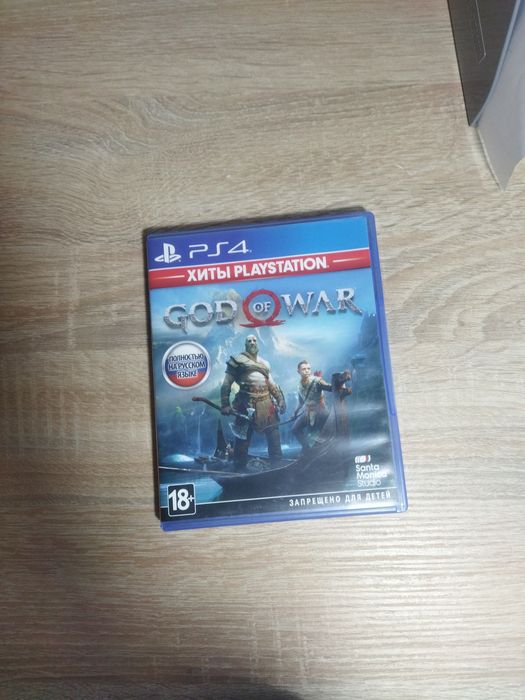 игра God of War прошли уже как год игра надоела встреча в живую!!!