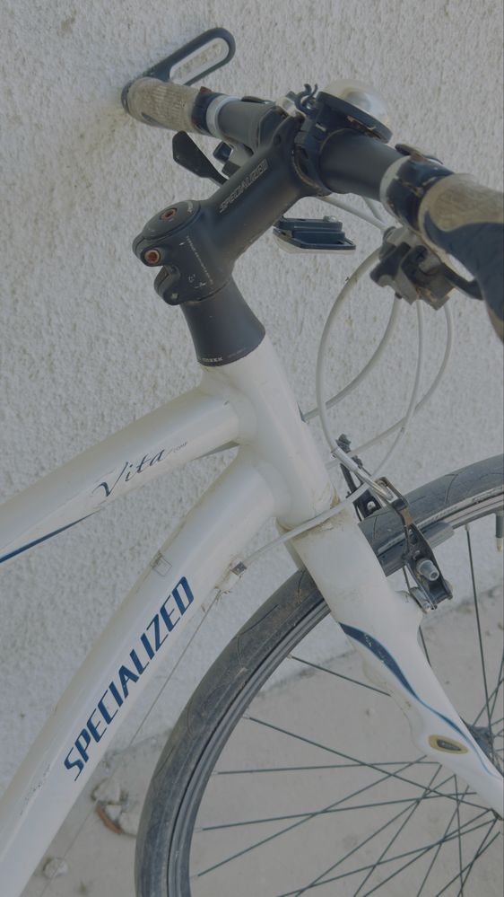 Шосеен велосипед Specialized Vita comp hybrid carbon/ aluminium28 цола