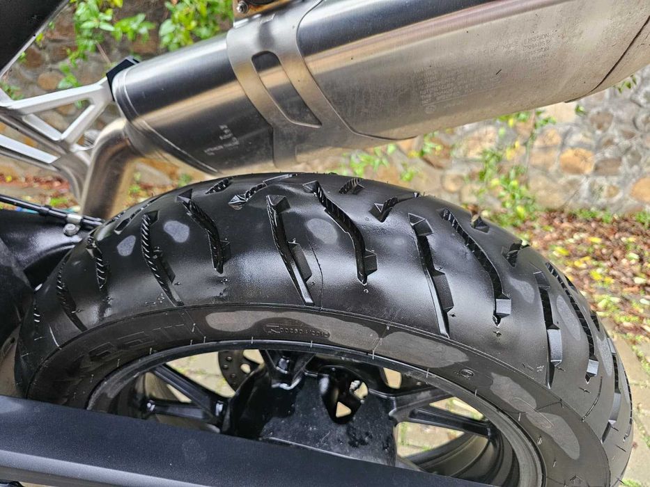 Motocicleta BMW 750 GS