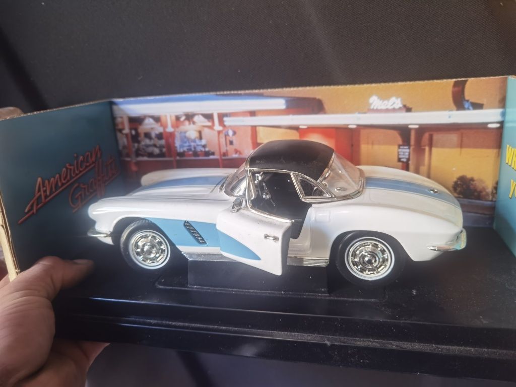 Macheta 1.18 chevy corvette 62