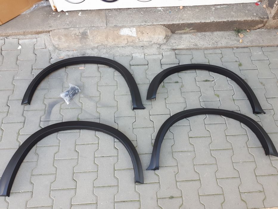 Раздувки за калниците БМВ Е70