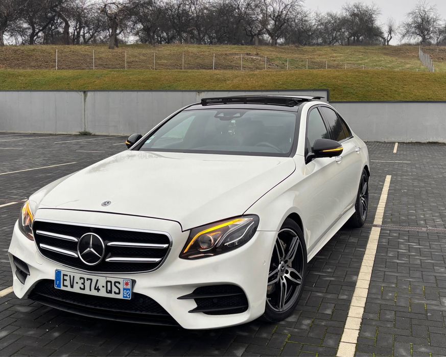 Mercedes e220 2018 pack amg line