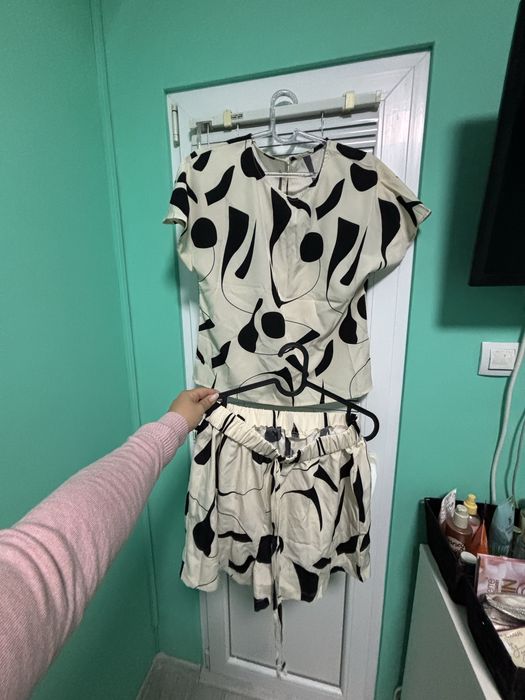 Рокли и комплекти по 5 лв.