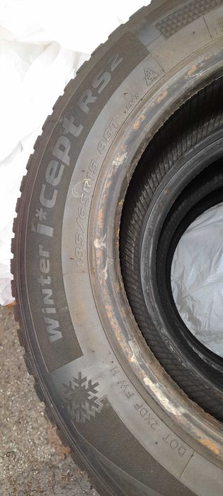 vand anvelope iarna 185x65xR15