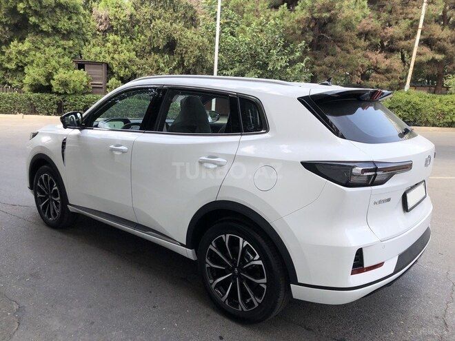 Срочно сотаман Чанган Nevo Q-05