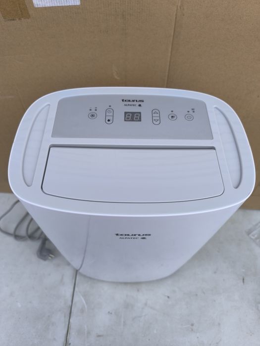 Влагоабсорбатор Taurus Pleasant Unique 340 W 22 литра /24 часа