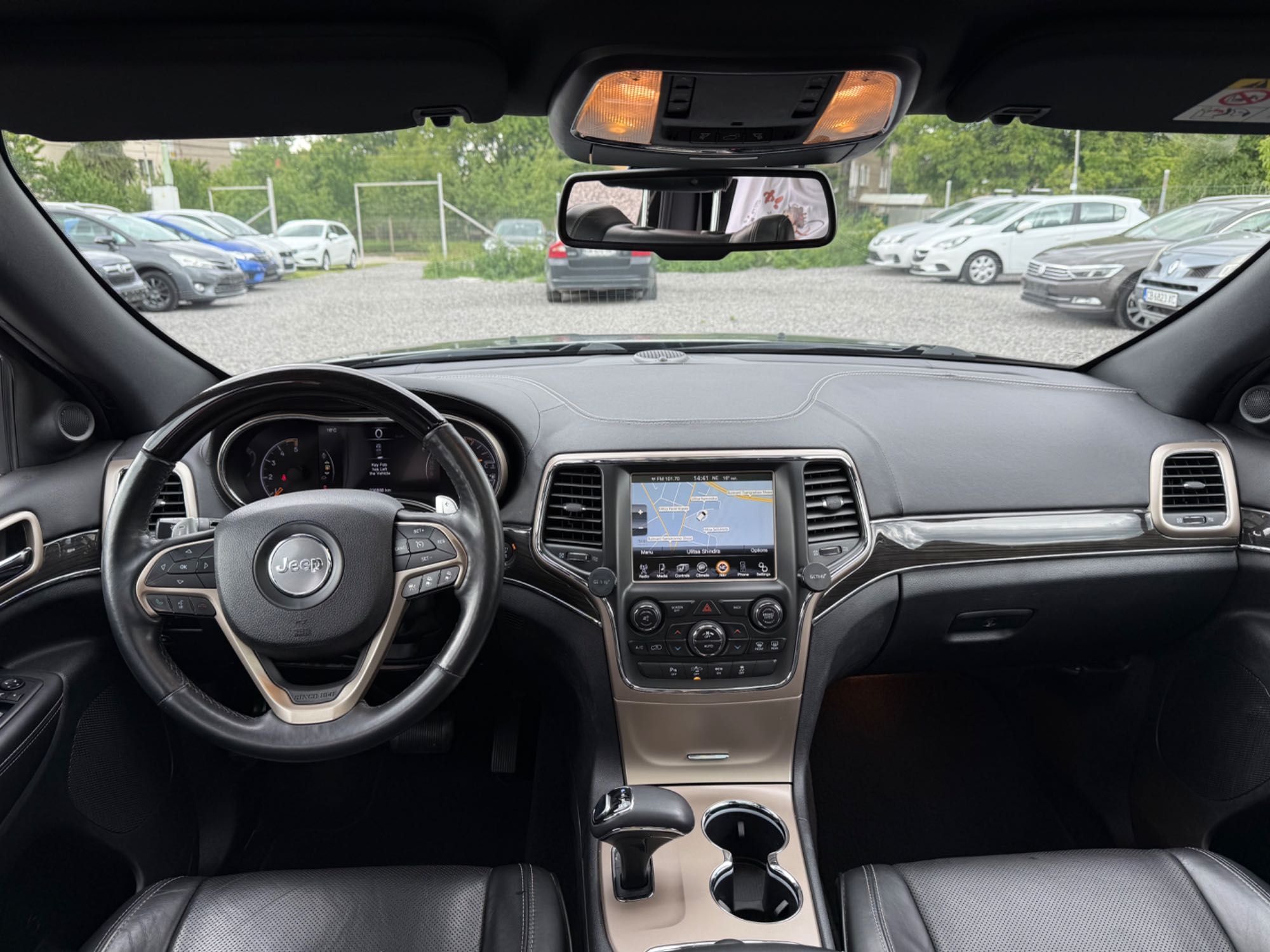 Jeep Grand cherokee OVERLAND 3.0 CRD (250 кс) 4x4 Automatic 236 000 km