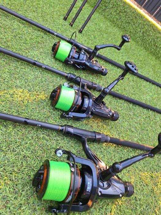 Set 3 Lansete FL VIPER 3.90m 3.5 LBS 2 seg Super Slim + 3 Aviator Dp70