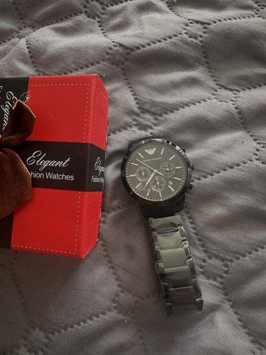 Emporio Armani AR2453 часовник