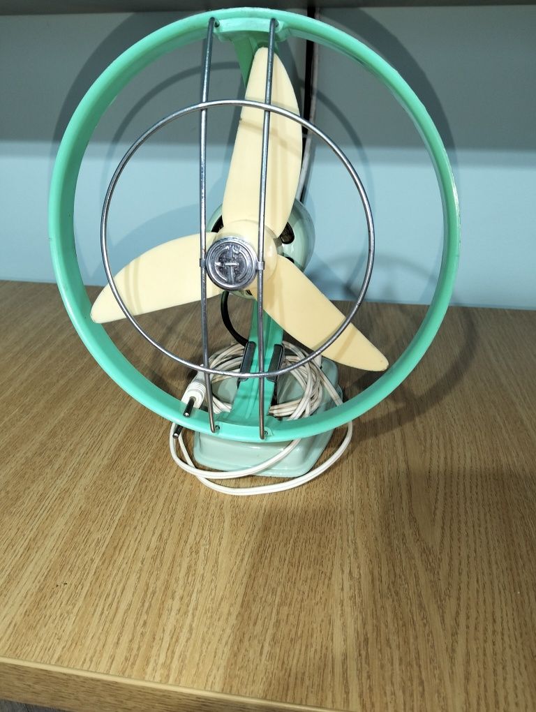 Ventilator de masa retro