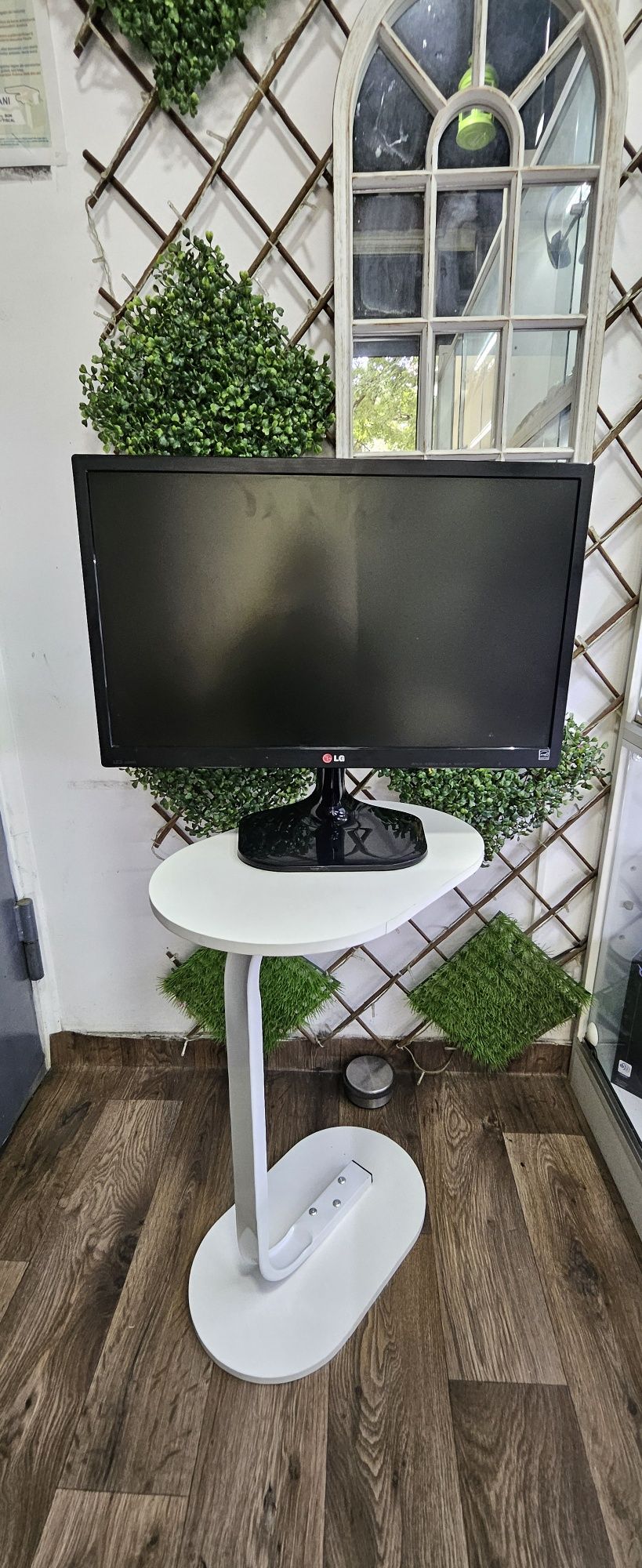 Monitor LG 23" Wide FullHd VGA+hdmi