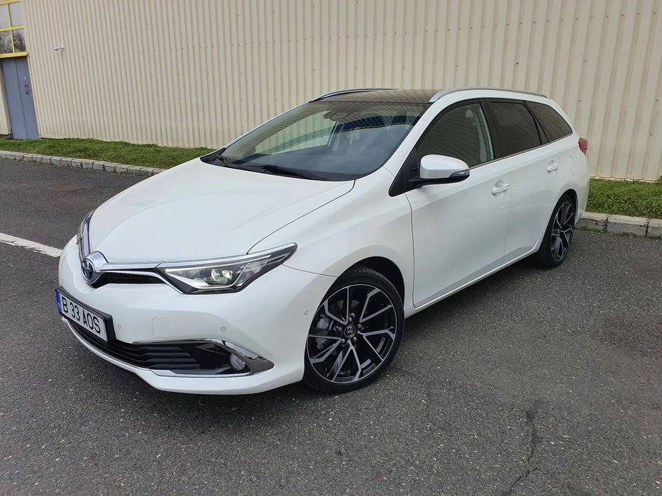 Toyota Auris Toyota Auris Touring Sports Design Edition, Piele, Led, Camera, Panora