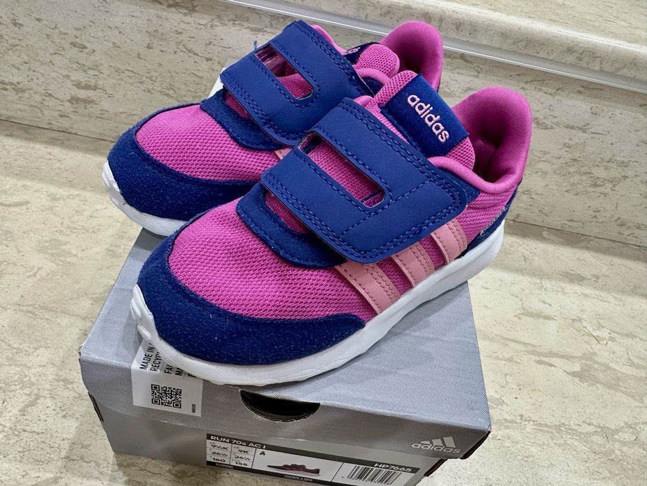 Обувки за момиче Adidas и др., 27 и 29номер