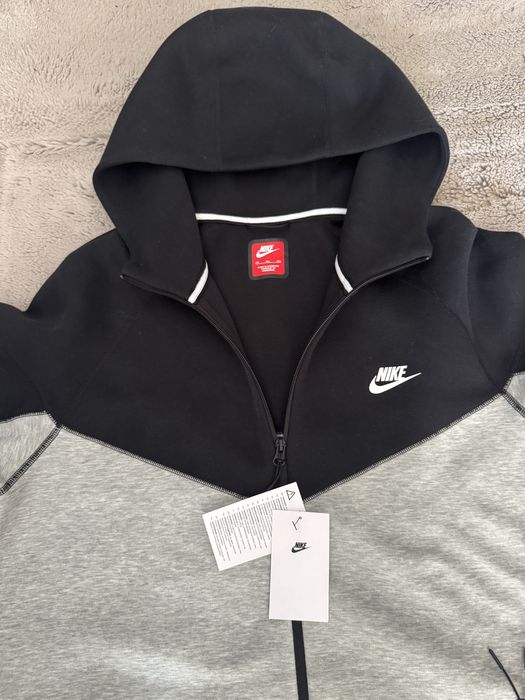 Nike tech fleece Горнище