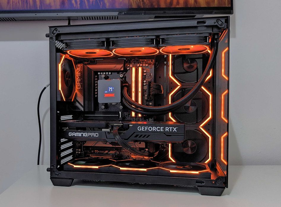 PC Ryzen 7 9800X3D RTX 5070TI 32GB DDR5 2TB NVMe