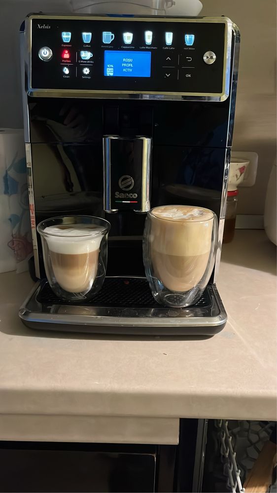 Vand expressor automat SAECO SM7580 - in perfecta stare