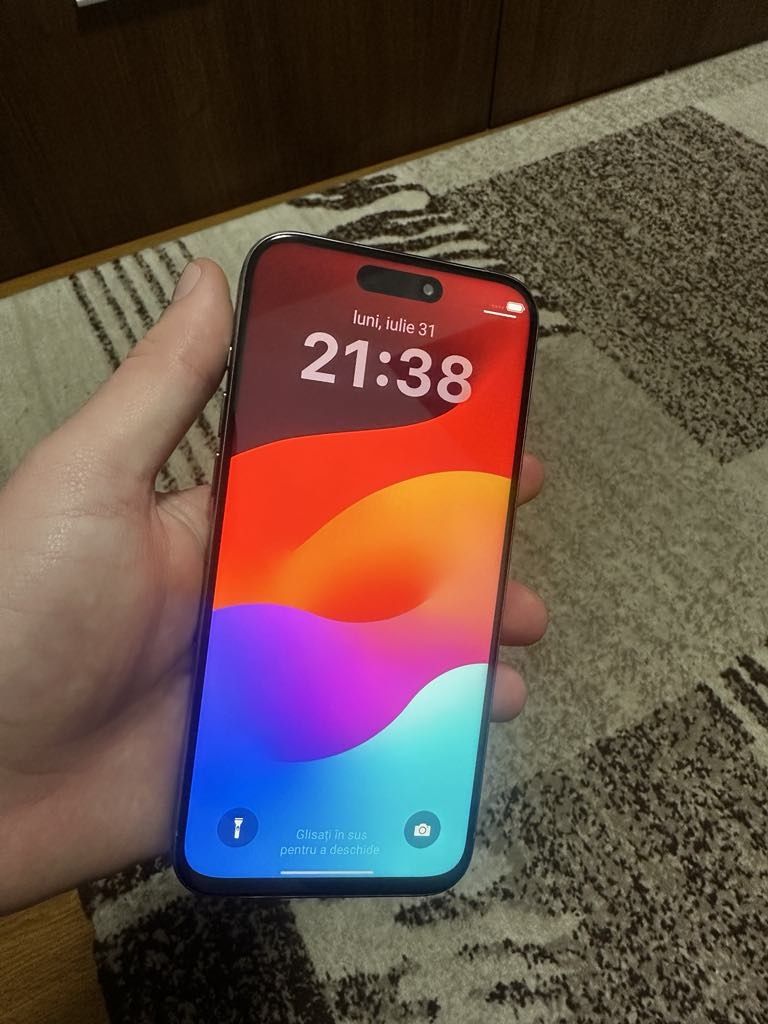 Iphone 15pro max 256 1 la 1 nefolosit