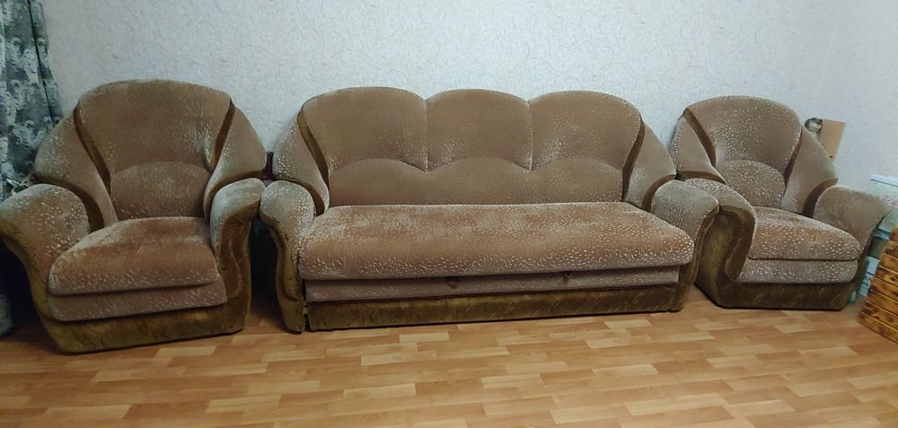 Продам мягкий уголок