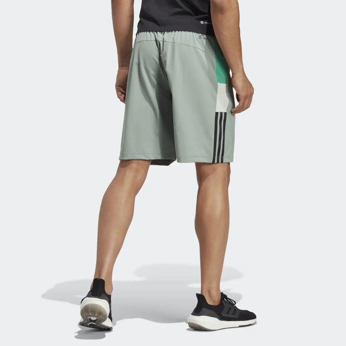 Adidas 3 Stripes Shorts оригинални гащета S Адидас спорт фитнес шорти
