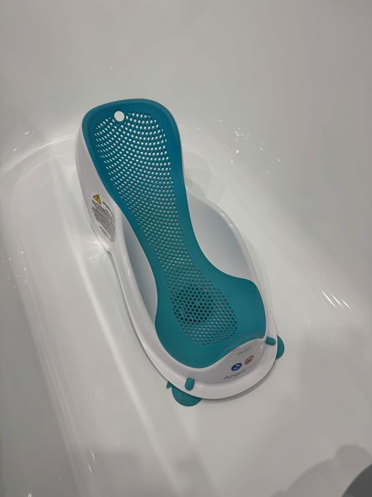 Продам детскую горку для купания