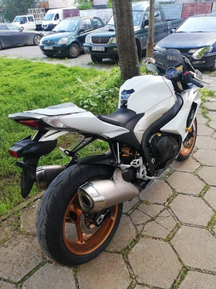 Suzuki Gsxr L0 1000