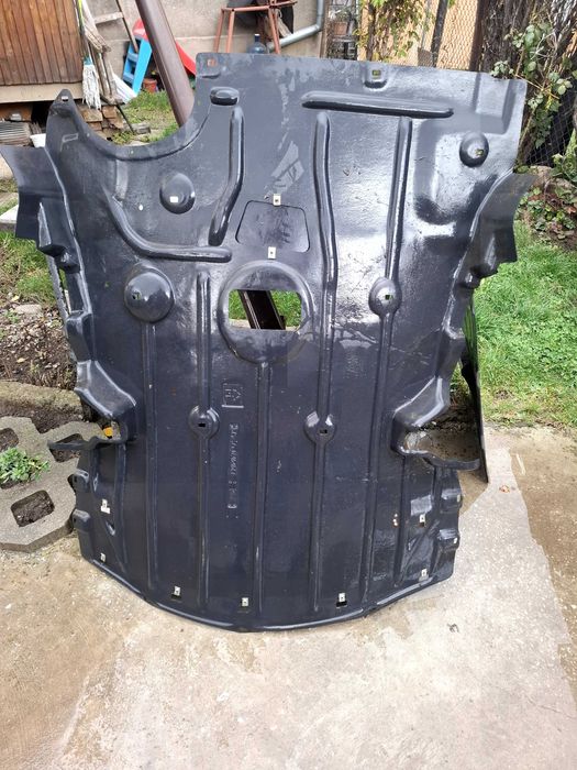 Кора под двигател и под скорости за бмв Е90 Е9 Е92