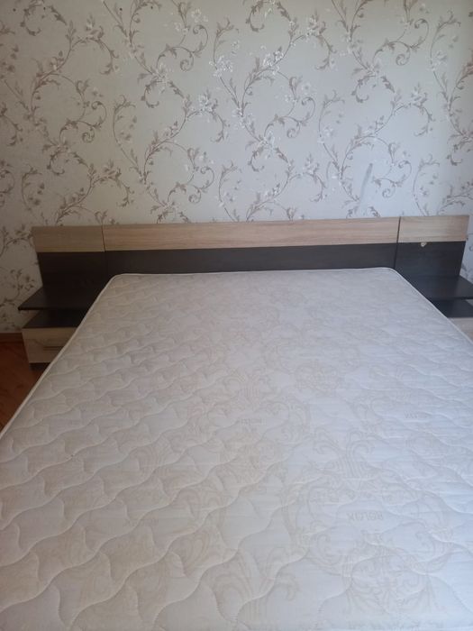 2 спальняя кровать отличного качества