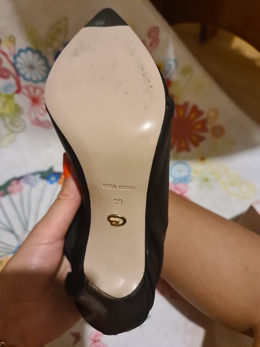 Токчета естествена кожа