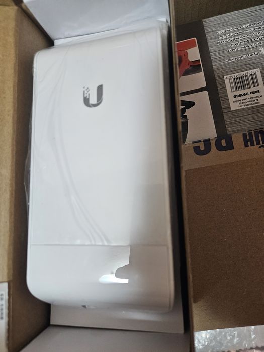 Радио Антена Ubiquiti UBNT NanoStation LOCO M5 5Ghz