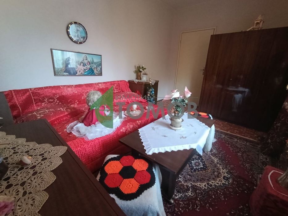 Продава се Четиристаен апартамент в с. Старозагорски бани, Област Стара Загора - 110 кв.м за 796 €/кв.м - Снимка #9