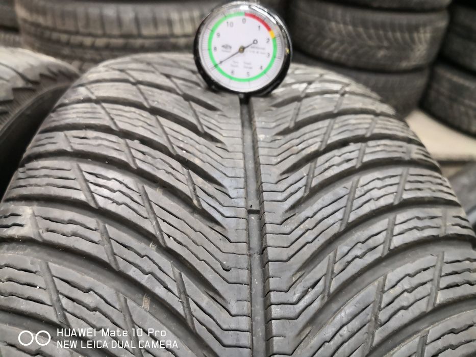 245 45 18 цола гуми като нови Michelin