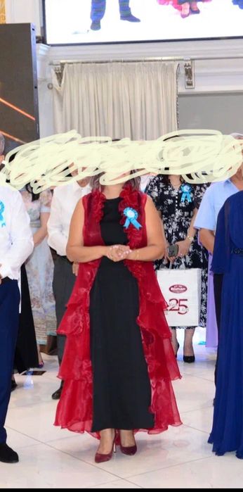 Вечернее платье ШИКАРНОЕ