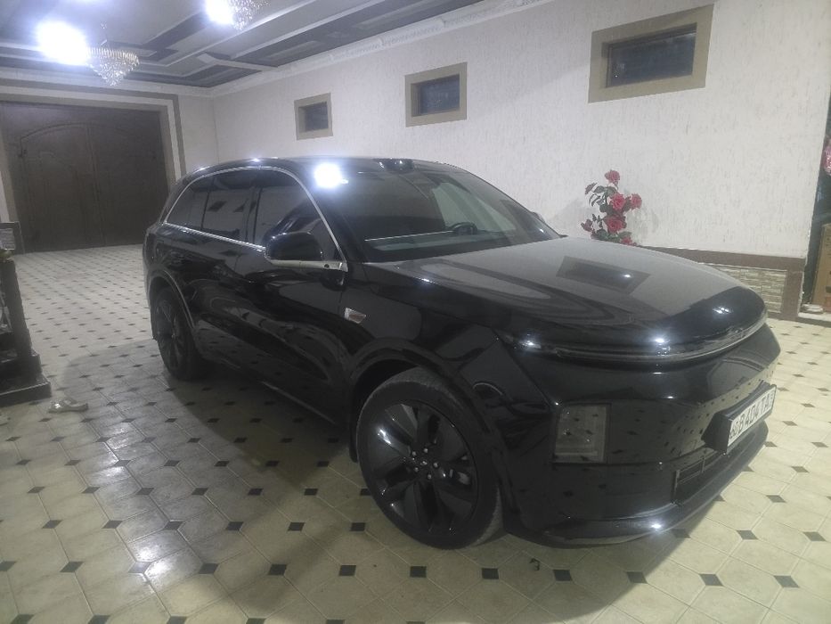 Lixiang 6 max сотилади