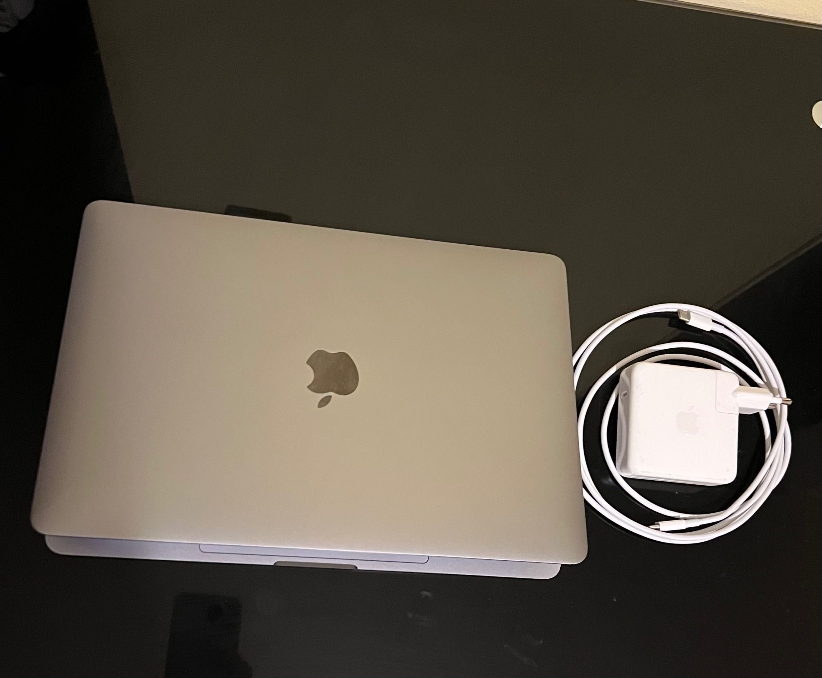 MacBook Pro (13-inch, 2019, Two Thunderbolt 3 ports)