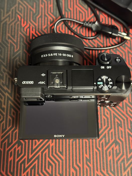 Aparat foto Mirrorless SONY Alpha A6100