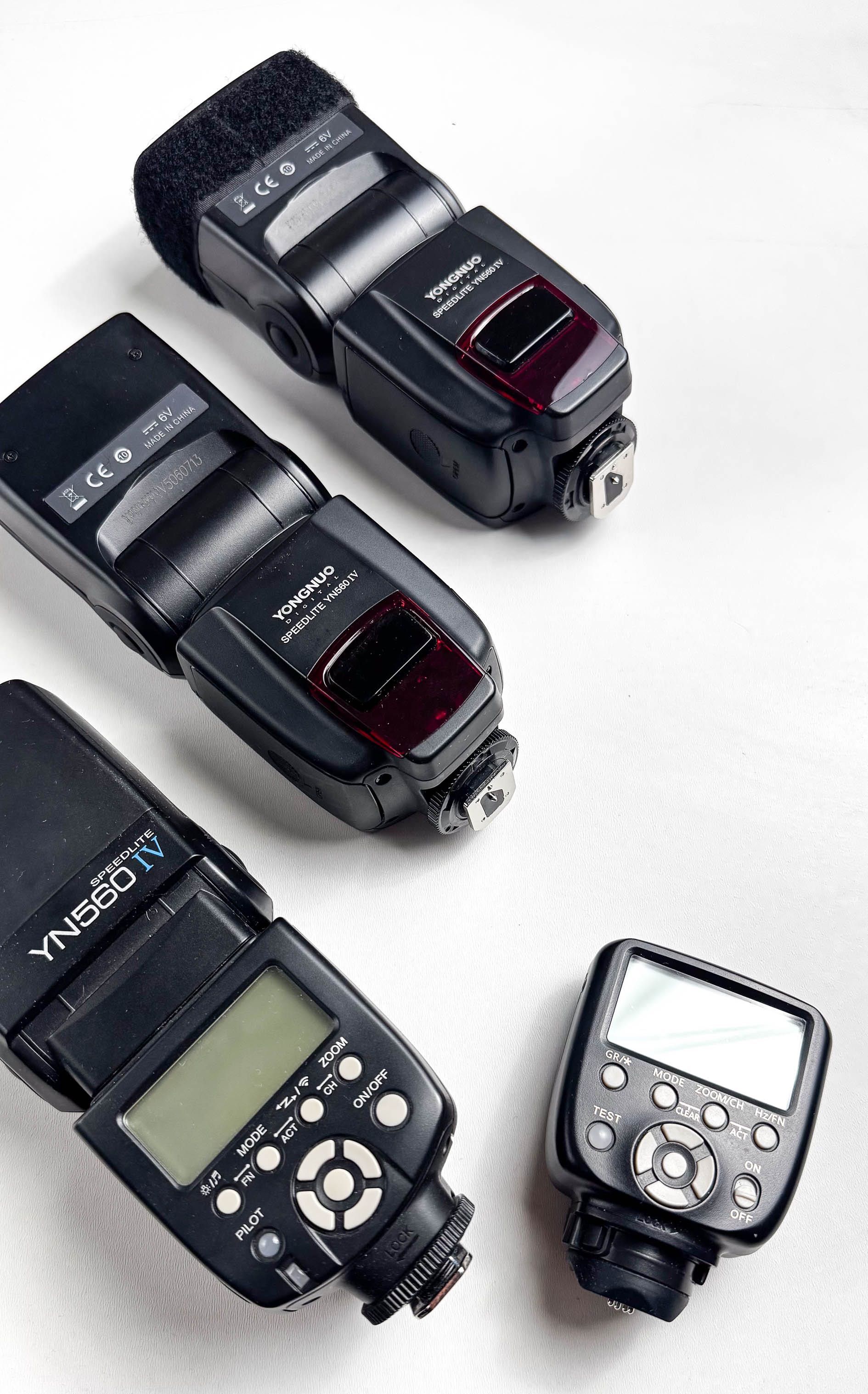 Yongnuo YN560iV 3 штуки + Синхронизатор YN560-TX II
