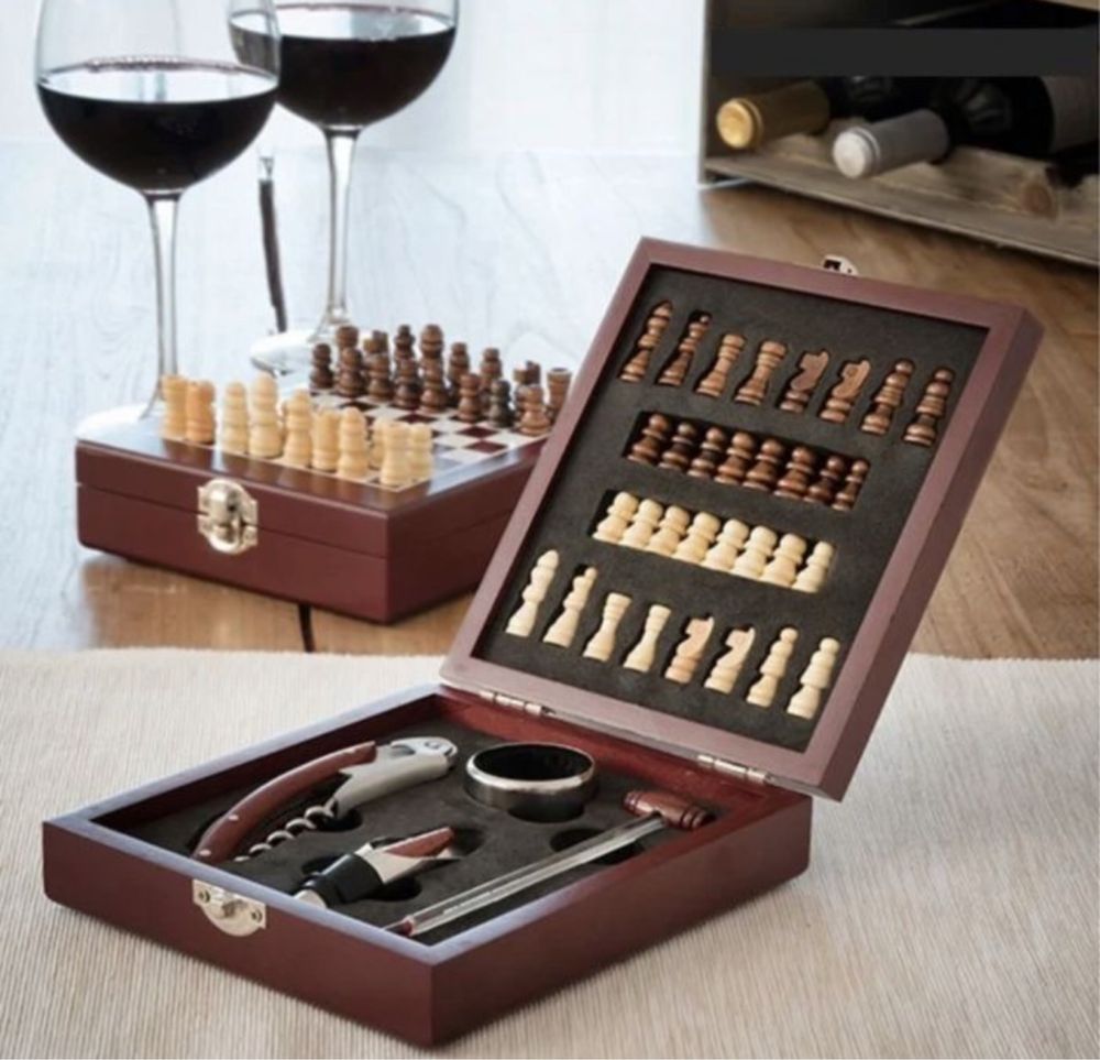 Set sah plus accesorii vin