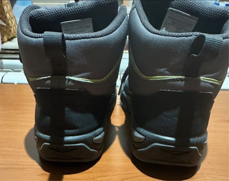 Bocanci drumeție marimea 38