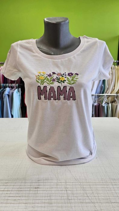 Дамска тениска с бродерия МАМА