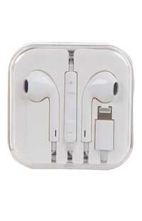 Продам наушники Apple EarPods Lightning белый