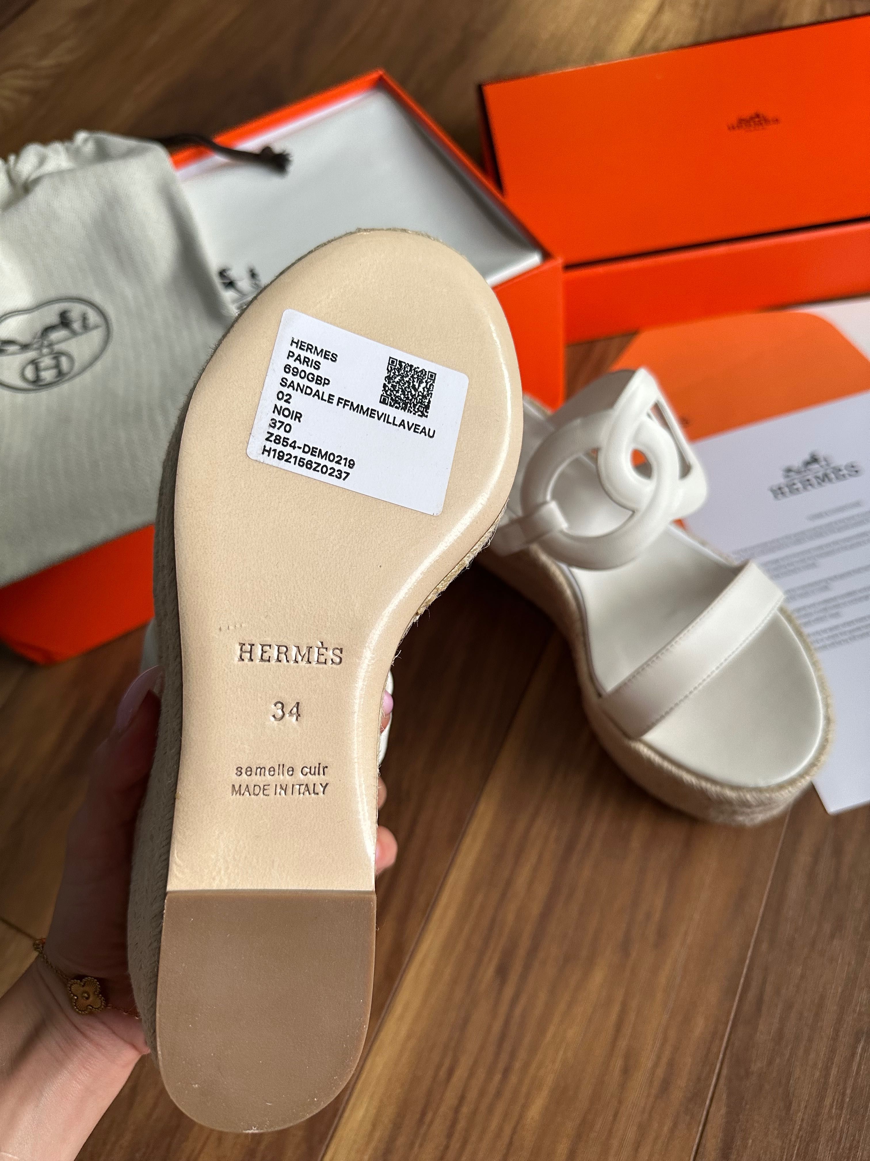 Сандали на платформа hermes