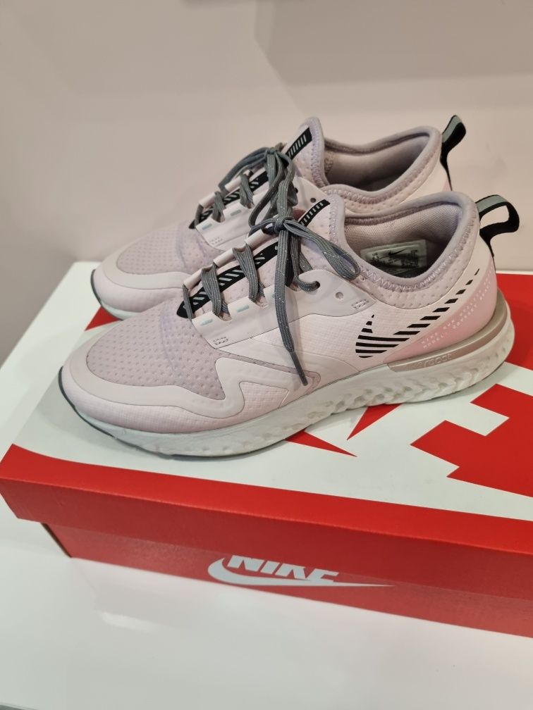 Маратонки ,Nike 36,5