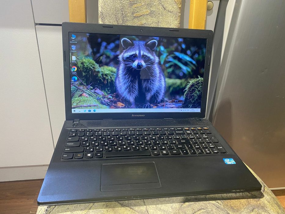 Lenovo intel core i3 Ivy Bridge/SSD/Windows 10